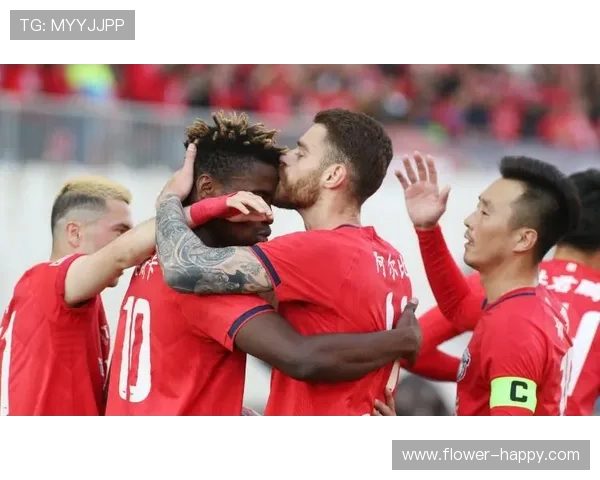 英格兰锋霸闪耀中甲!科菲梅开二度助嘉定汇龙终结连败(1) 英格兰锋霸闪耀中甲!科菲梅开二度助嘉定汇龙终结连败(1)